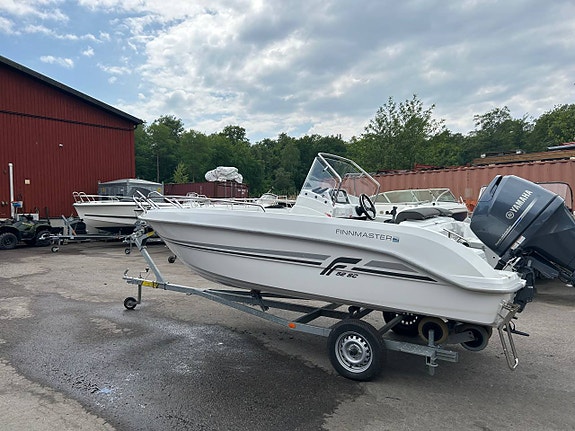 Finnmaster 52 Sc  Yamaha F80 BETL med upptagningsvsgn