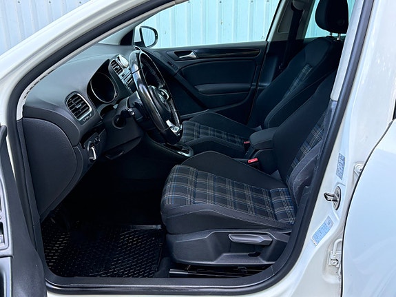 Volkswagen Golf I 9 of 16