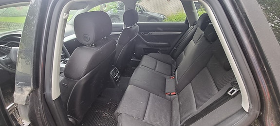Audi A6 4 of 7
