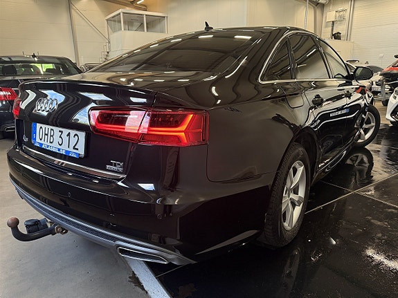 Audi A6 4 of 5