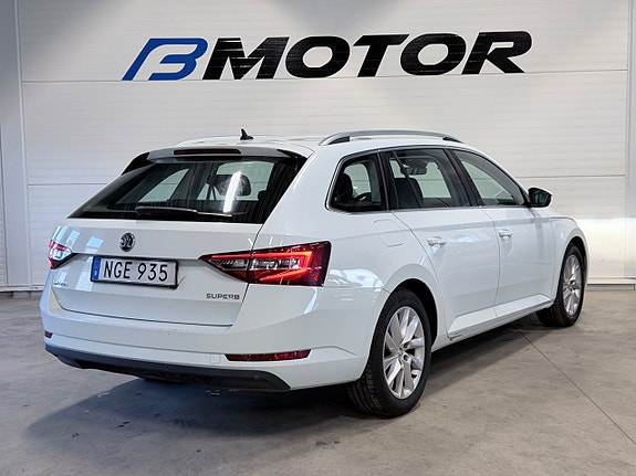 Skoda Superb 4 of 5