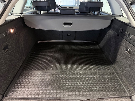 Skoda Superb 15 of 16
