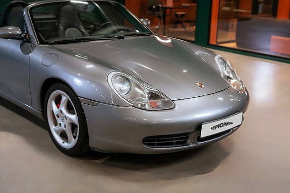 Porsche Boxster S 2 of 27