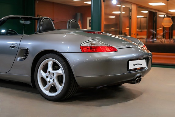 Porsche Boxster S 4 of 27
