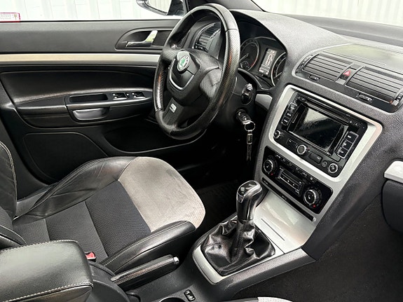 Skoda Octavia RS 13 of 17