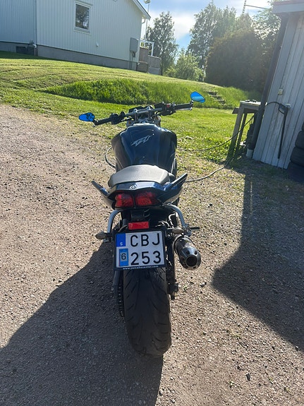Yamaha FZ1-S Fazer 5 of 5