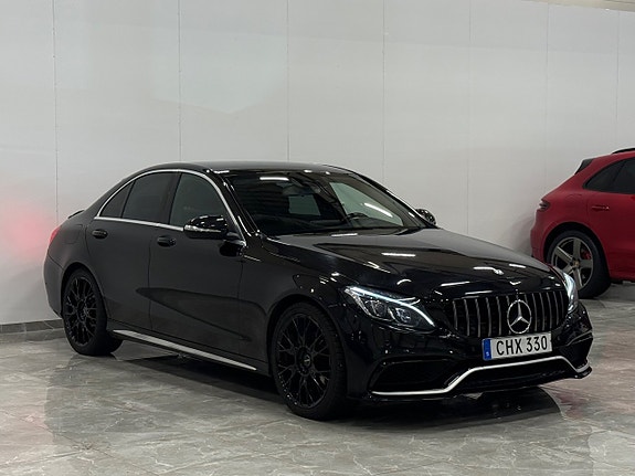 Mercedes-Benz C220 d 2 of 23