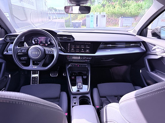 Audi S3 6 of 8
