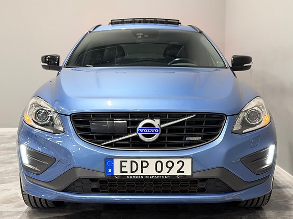 Volvo XC60 3 of 5