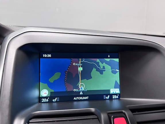 Volvo XC60 20 of 30