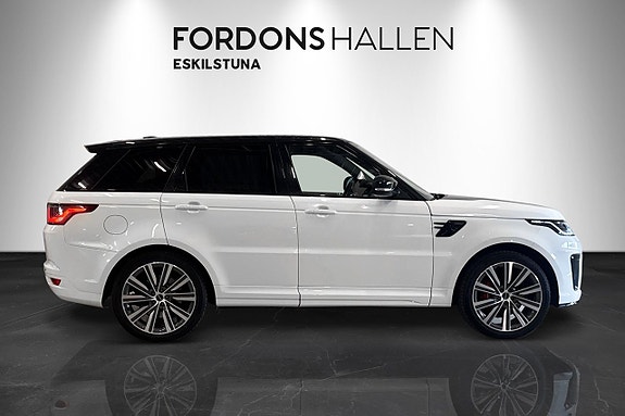Land Rover Range Rover Sport 5 of 5