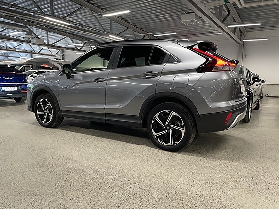 Mitsubishi Eclipse Cross 3 of 5