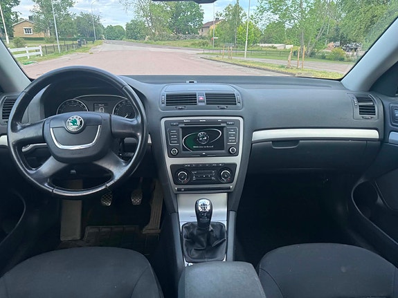 Skoda Octavia 5 of 5