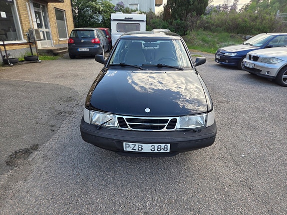 Saab 900 5 of 5