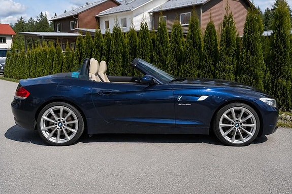 BMW Z4 2 of 5