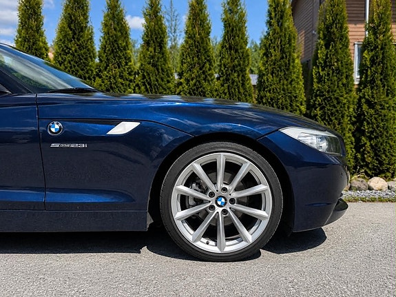 BMW Z4 3 of 5