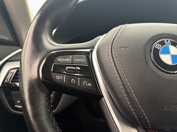 BMW 530e 20 of 30