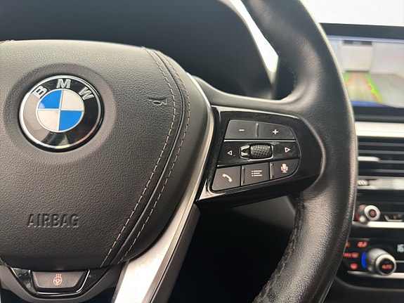 BMW 530e 22 of 30
