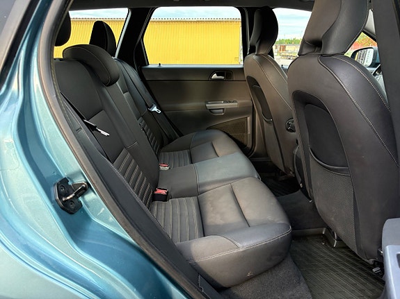 Volvo V50 14 of 14