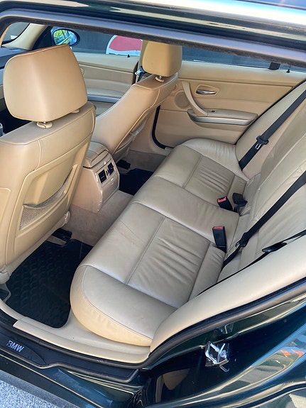 BMW 325Xi 5 of 5