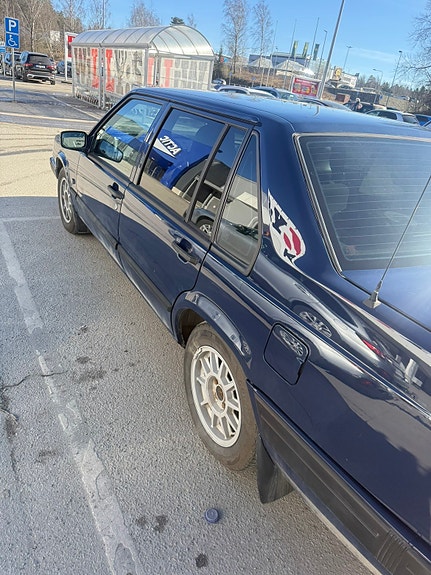Volvo 940 3 of 5