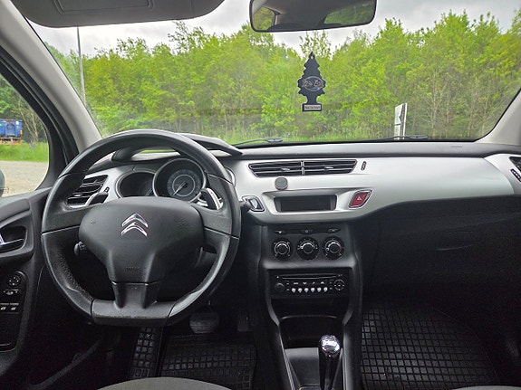 Citroen C3 10 of 12