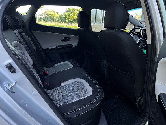 Kia Ceed 26 of 27