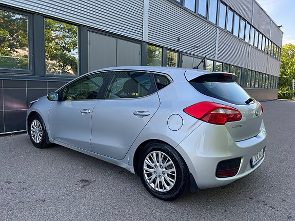 Kia Ceed 8 of 27