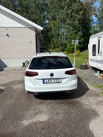 Volkswagen Passat 3 of 5