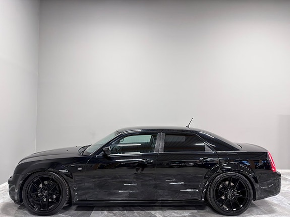 Chrysler 300C 5 of 5