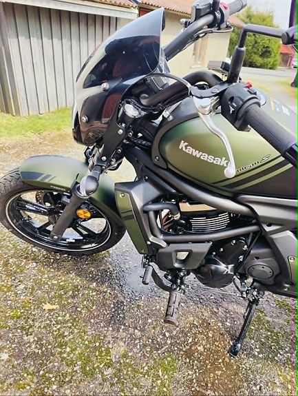 Kawasaki Vulcan S 5 of 9