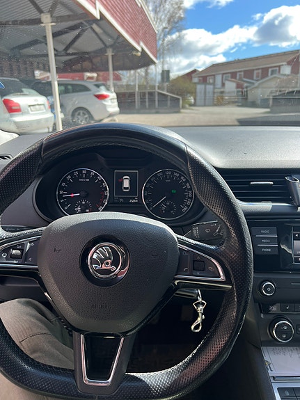 Skoda Octavia 5 of 5