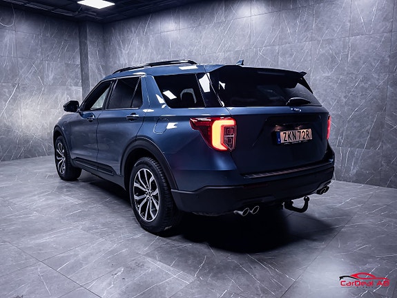 Ford Explorer 5 of 5