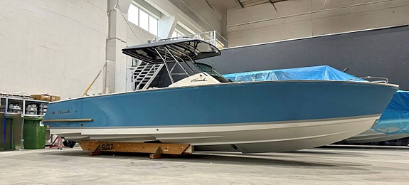 Cormate Super Utility 27 T-Top