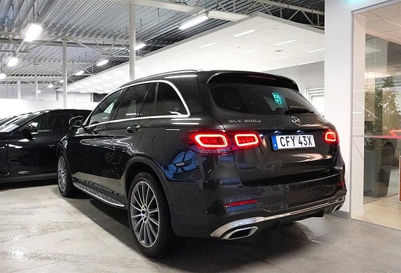 Mercedes-Benz GLC300 d 4 of 28