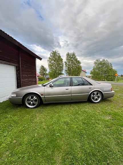 Cadillac Seville 3 of 5