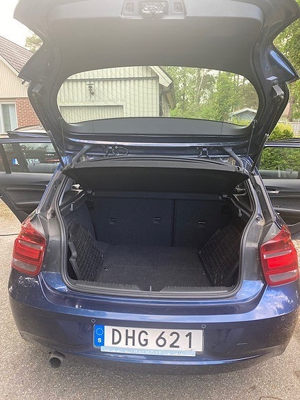 BMW 118i 5 of 5