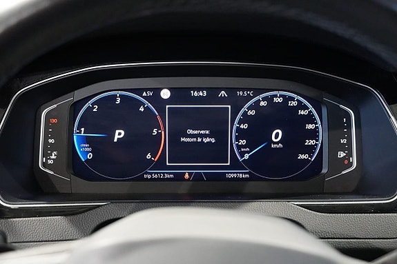Volkswagen Passat 8 of 21