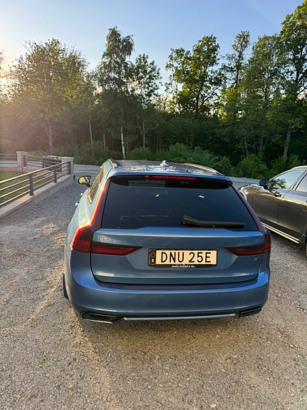 Volvo V90 4 of 8