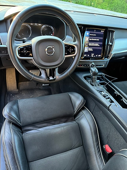 Volvo V90 7 of 8