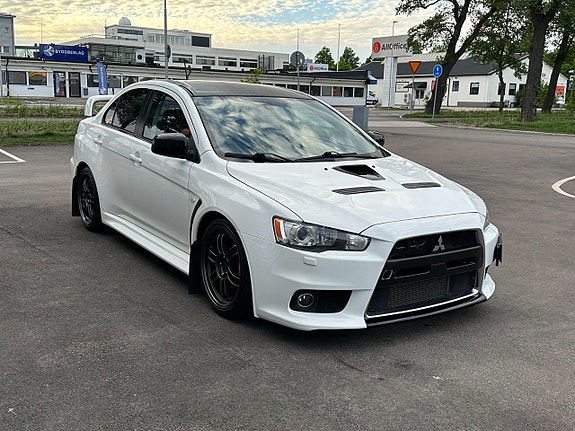 Mitsubishi Lancer 6 of 23