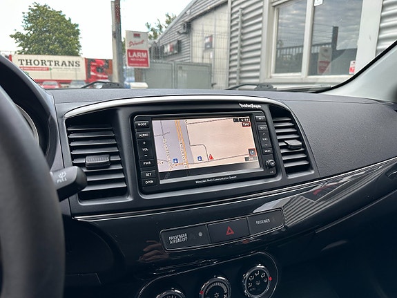 Mitsubishi Lancer 19 of 23