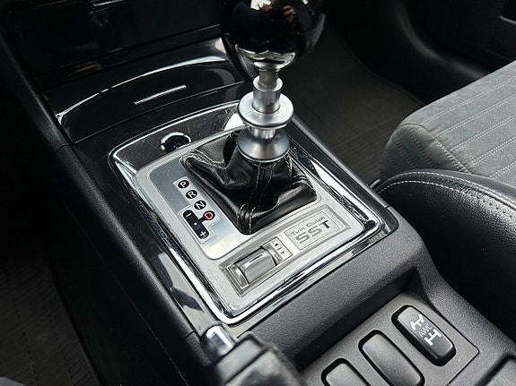 Mitsubishi Lancer 18 of 23