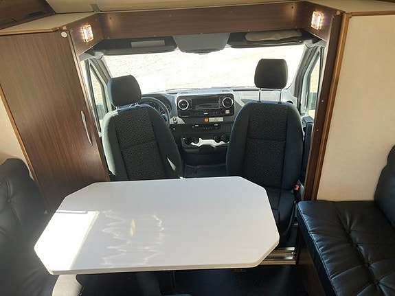 Nordic Office S Mercedes 7 of 13