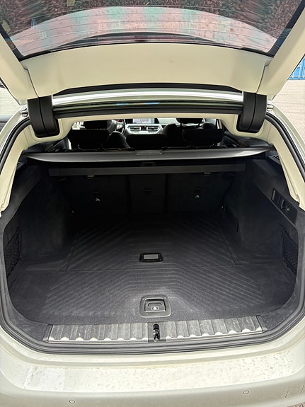 BMW 320d 12 of 30