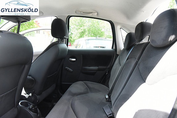 Citroen C3 6 of 8