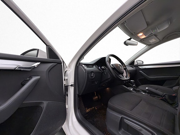 Skoda Octavia 10 of 30