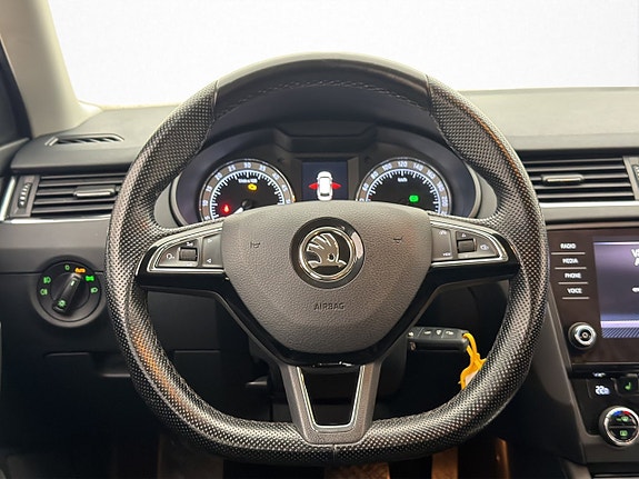 Skoda Octavia 12 of 30