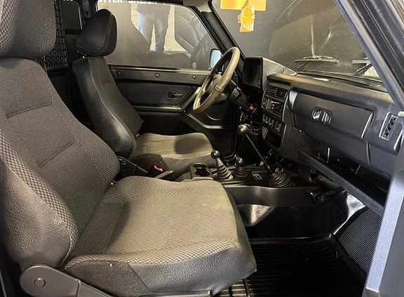 Lada Niva 16 of 17