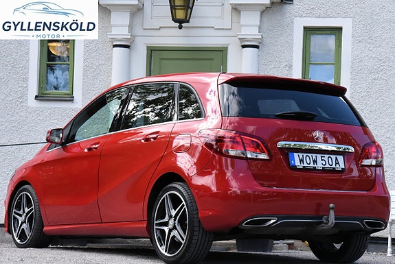 Mercedes-Benz B200 d 2 of 5